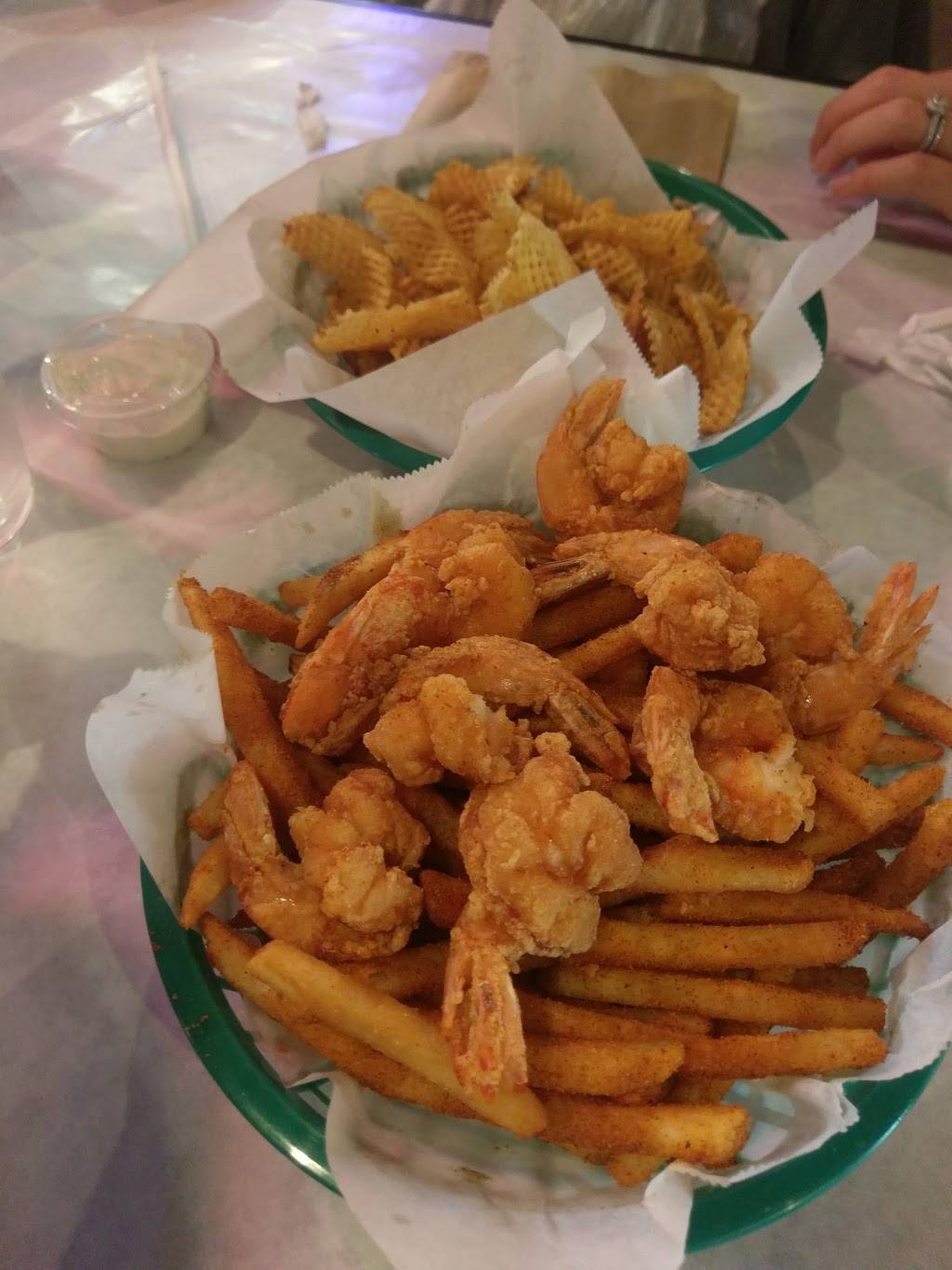 The Boiling Crab | restaurant | 23397 Mulholland Dr, Woodland Hills, CA 91364, USA | 7479008353 OR +1 747-900-8353