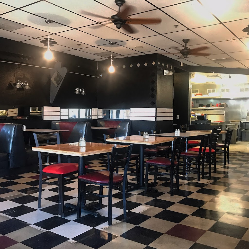 Mutiny Burger | restaurant | 1104 Pine St, Paso Robles, CA 93446, USA | 8052963471 OR +1 805-296-3471