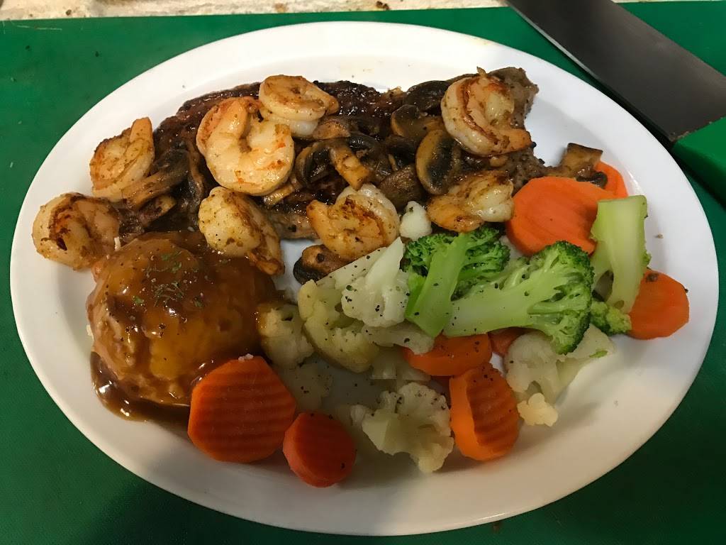 Silly Goose Pub | restaurant | 1703 Surrey Ave, North York, ON M1R 1R4, Canada | 6473478388 OR +1 647-347-8388