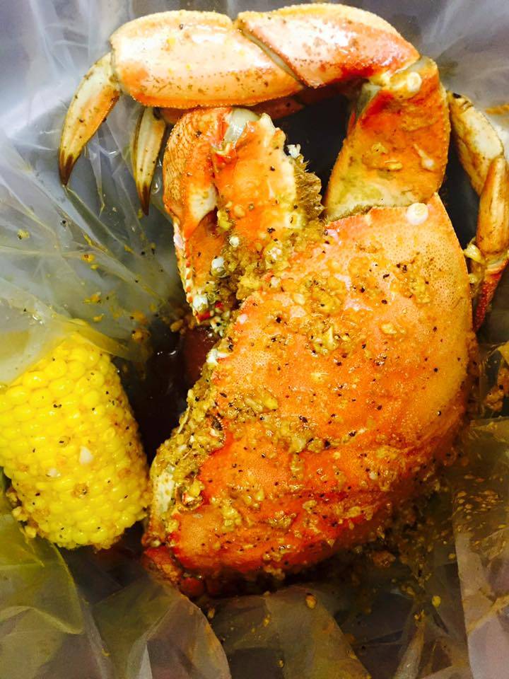 Crazy Crab Seafood Restaurant | restaurant | 279 Barrington Rd, Streamwood, IL 60107, USA | 8472529555 OR +1 847-252-9555