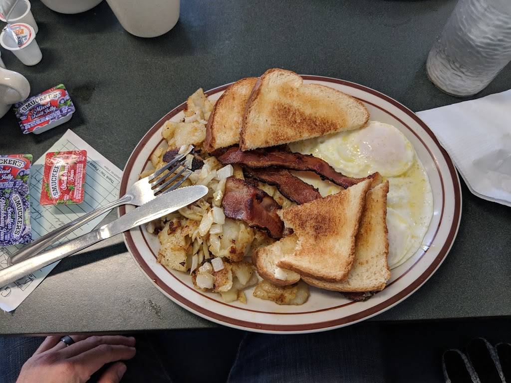 Our Place | restaurant | 519 S Broadway, Green Bay, WI 54303, USA | 9204323060 OR +1 920-432-3060