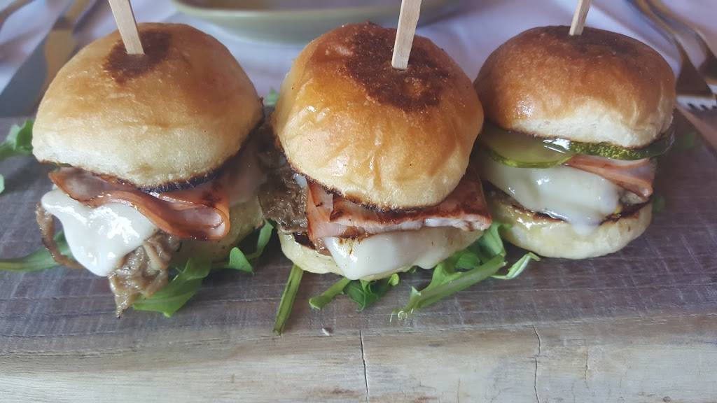 Guiso Latin Fusion | restaurant | 117 North St, Healdsburg, CA 95448, USA | 7074311302 OR +1 707-431-1302