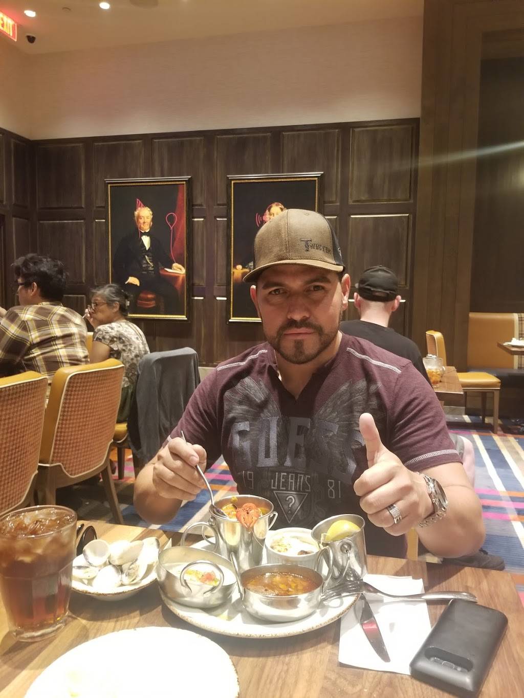 Winchells Donut House | restaurant | 4111 Boulder Hwy, Las Vegas, NV 89121, USA | 7026419800 OR +1 702-641-9800