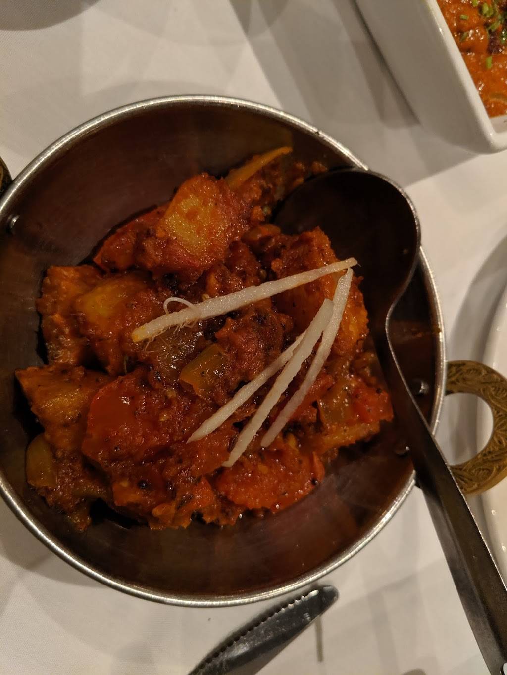 Delhi Bistro | restaurant | 2214 Queen St E, Toronto, ON M4E 1E9, Canada | 6473516112 OR +1 647-351-6112