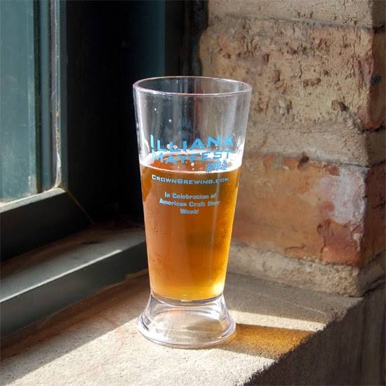 Crown Brewing | restaurant | 211 S East St #4058, Crown Point, IN 46307, USA | 2196634545 OR +1 219-663-4545