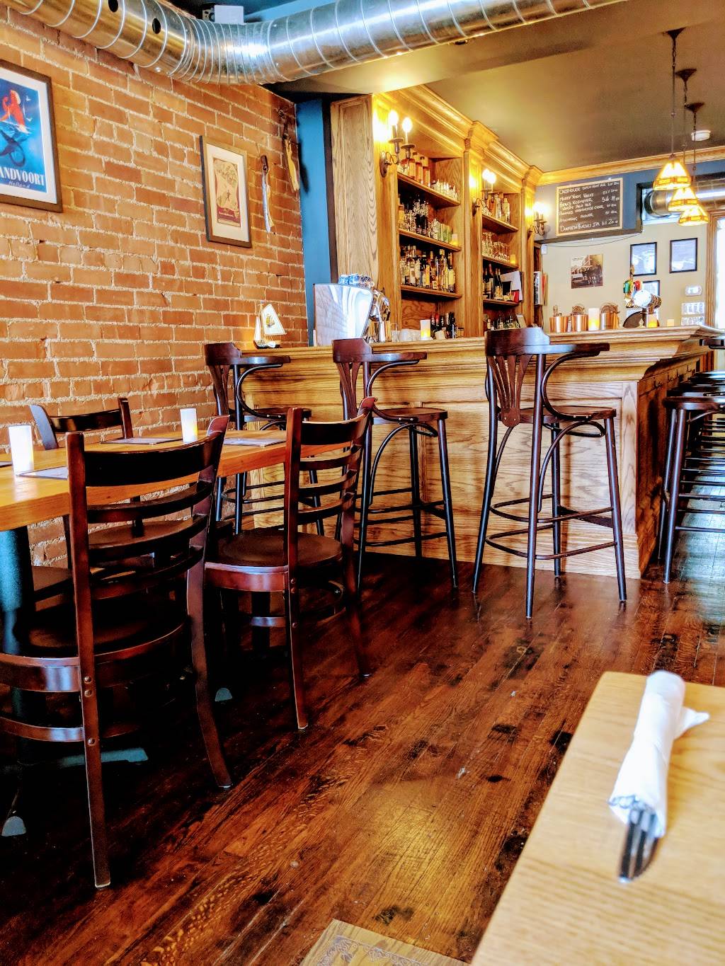 Borrel | restaurant | 1333 Danforth Ave, Toronto, ON M4J 1N1, Canada | 6473495722 OR +1 647-349-5722