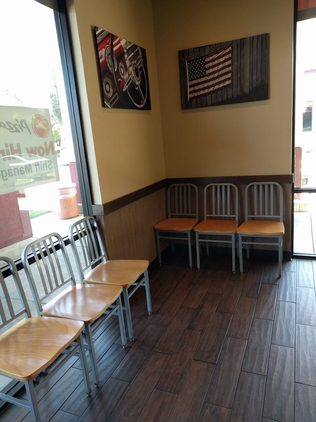 Pizza Hut | restaurant | 3509 Cannon Rd #E1, Oceanside, CA 92056, USA | 7604149400 OR +1 760-414-9400