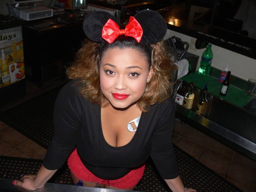 92 East | restaurant | 92 Grand Ave, Fox Lake, IL 60020, USA | 8475873278 OR +1 847-587-3278