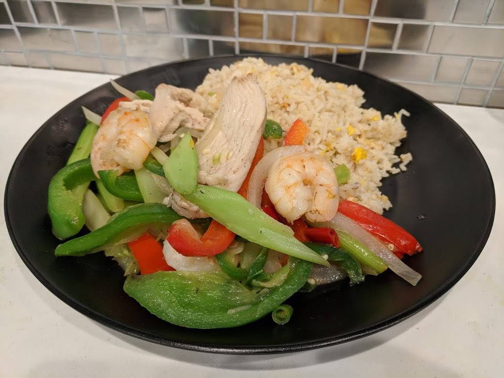 Chef Yan Can | restaurant | AMC Entrance, 122 Hawthorn Center store 645, Vernon Hills, IL 60061, USA | 8472817598 OR +1 847-281-7598