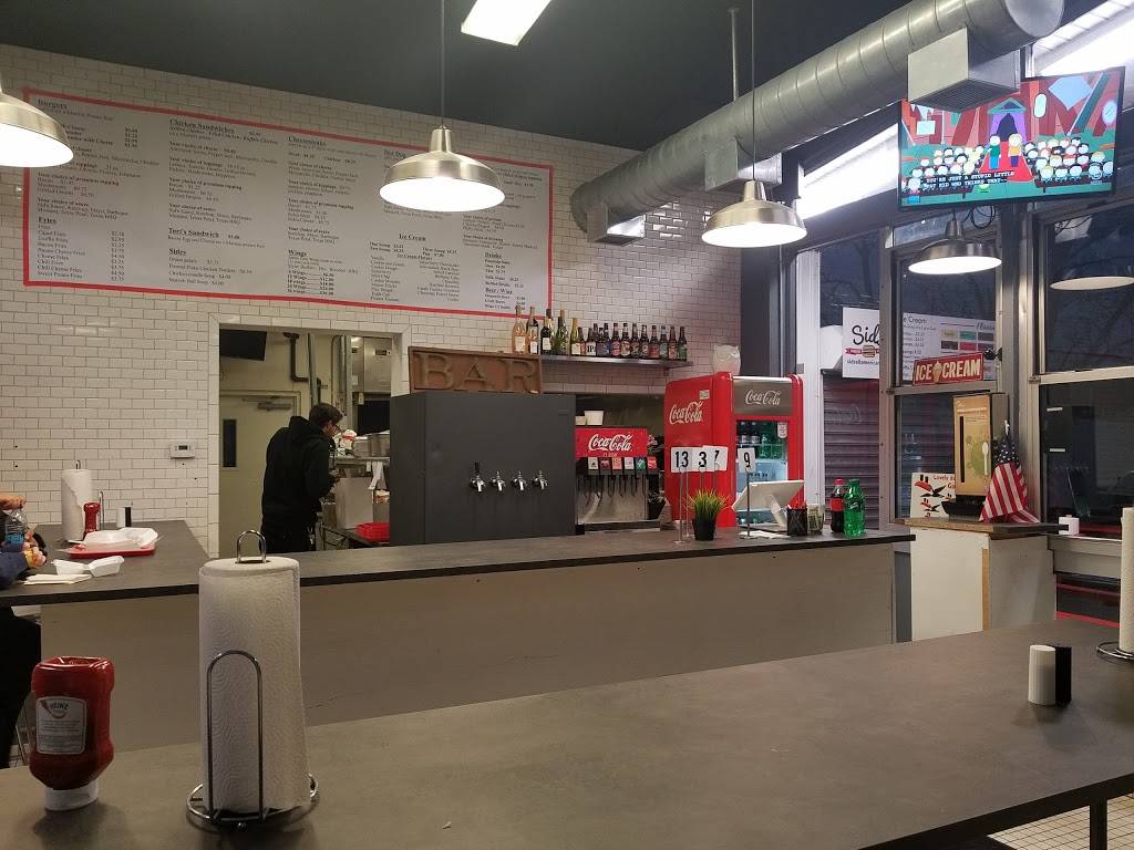 Sids All American | restaurant | 80 Glen Cove Ave, Glen Cove, NY 11542, USA | 5162009071 OR +1 516-200-9071