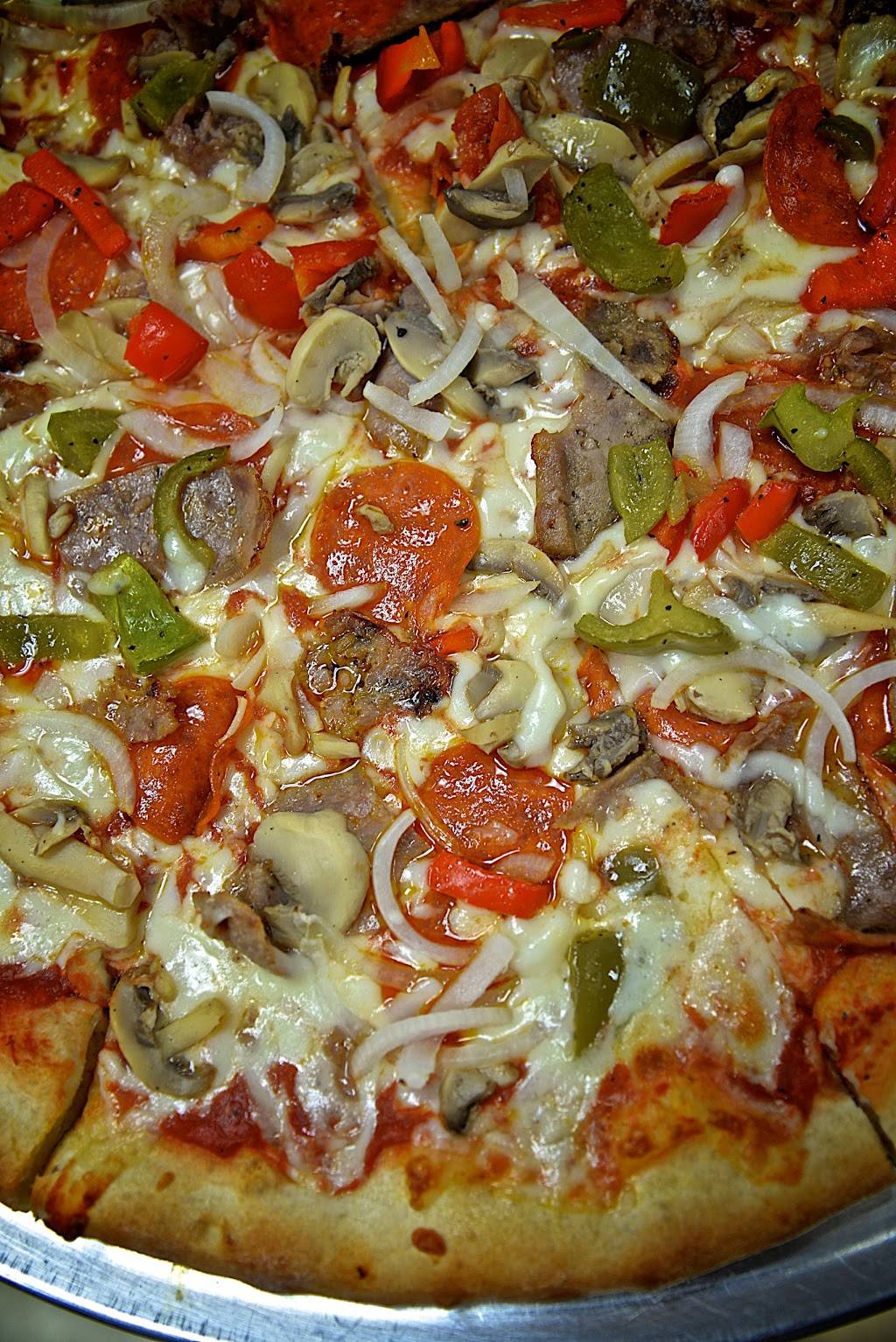 Francos NY Pizza and Subs | meal takeaway | 17 S Whiteville Vlg, Whiteville, NC 28472, USA | 9109146000 OR +1 910-914-6000