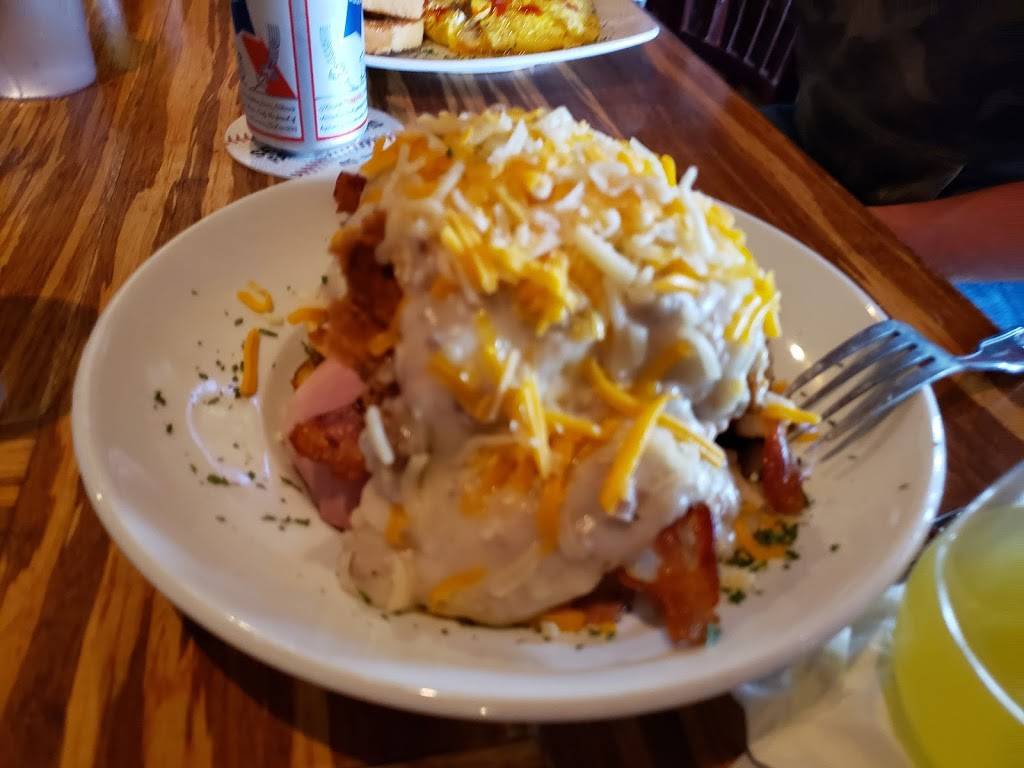 The Roost | restaurant | 825 Savannah Hwy, Charleston, SC 29407, USA | 8437182285 OR +1 843-718-2285