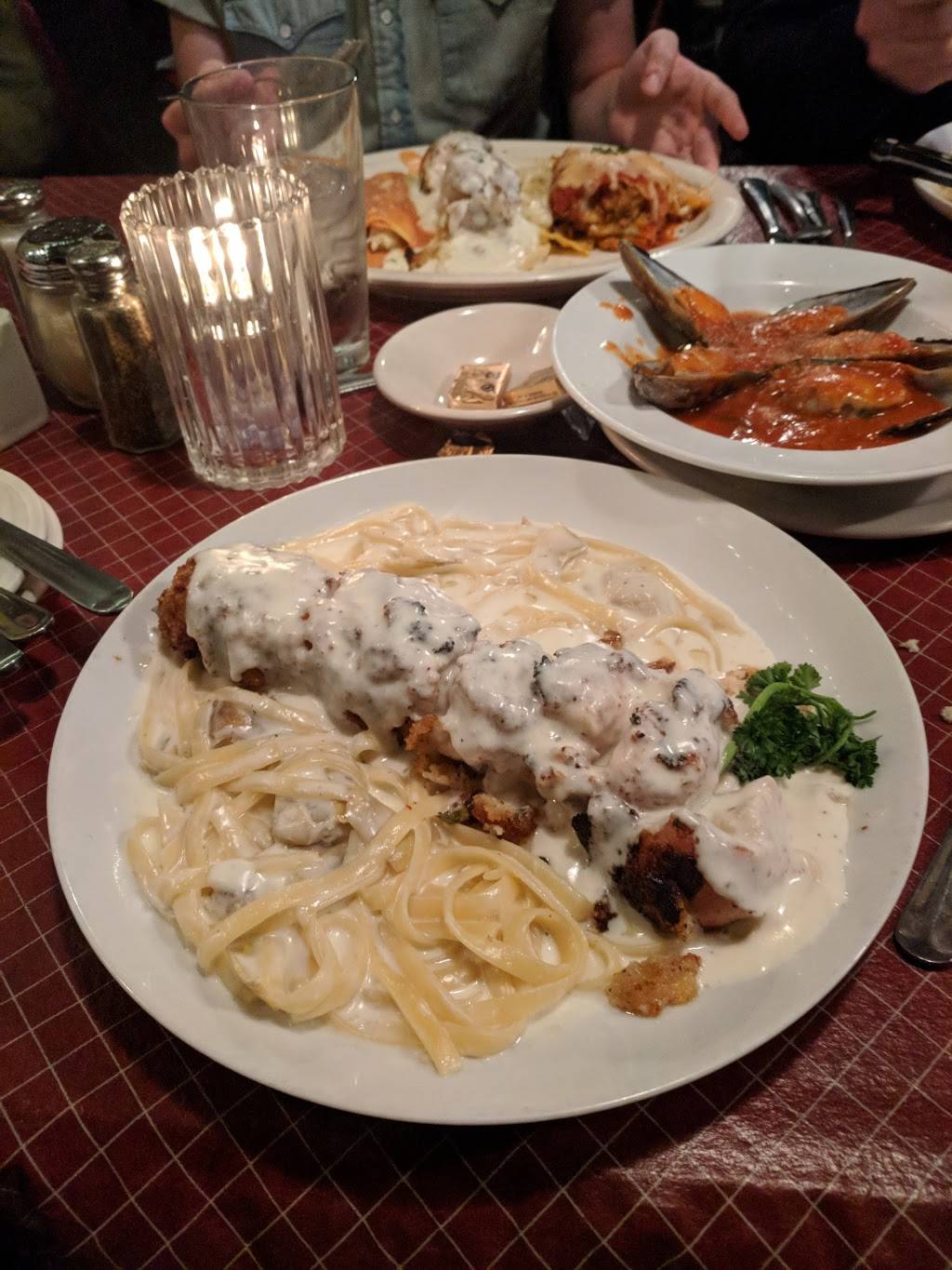 Salvatores | restaurant | 12801 E US Hwy 40, Independence, MO 64055, USA | 8167372400 OR +1 816-737-2400