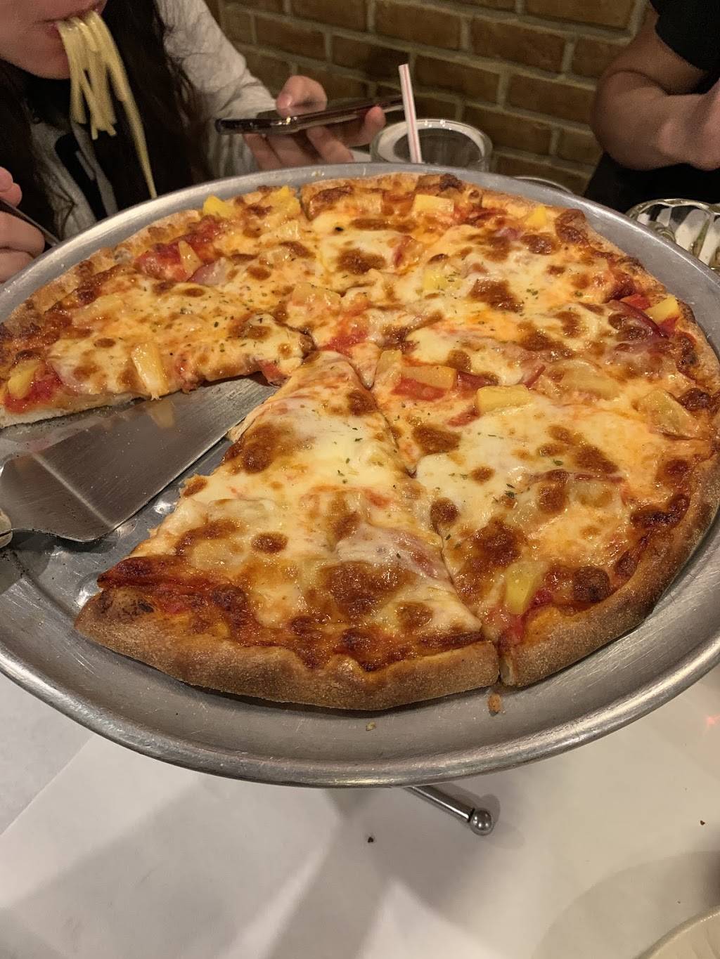 La Vecchia Trattoria Restaurant and Pizzeria | restaurant | 7419 W Irving Park Rd, Chicago, IL 60634, USA | 7738049024 OR +1 773-804-9024