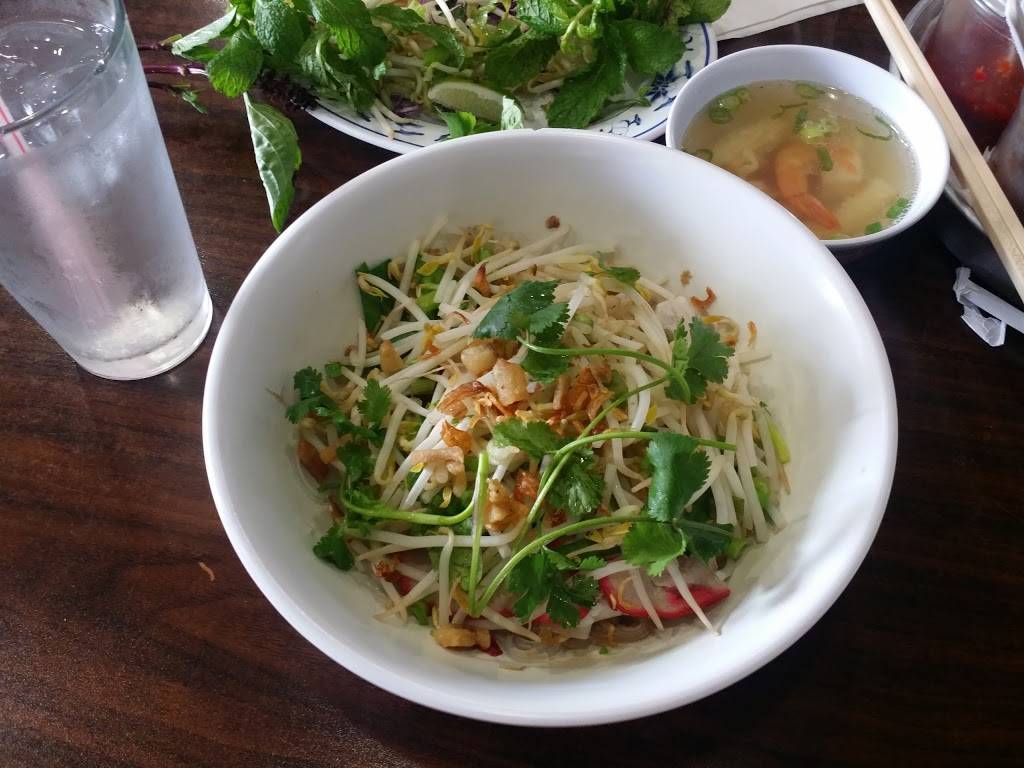 Cao Thang Sandwich Shop | meal takeaway | 8272 Park Pl Blvd # H7, Houston, TX 77017 | 7132428000 OR +1 713-242-8000