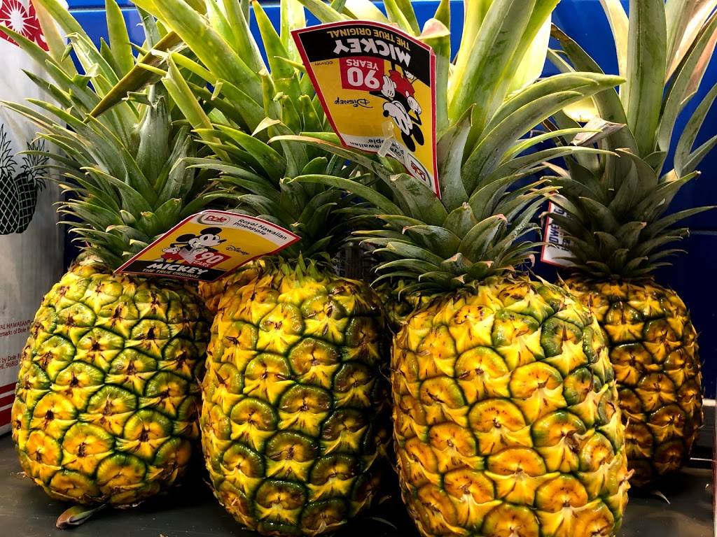 BLUE Water Shrimp | restaurant | Rainbow Bazaar 1st Floor, 2005 Kalia Rd, Honolulu, HI 96815, USA | 8089555400 OR +1 808-955-5400