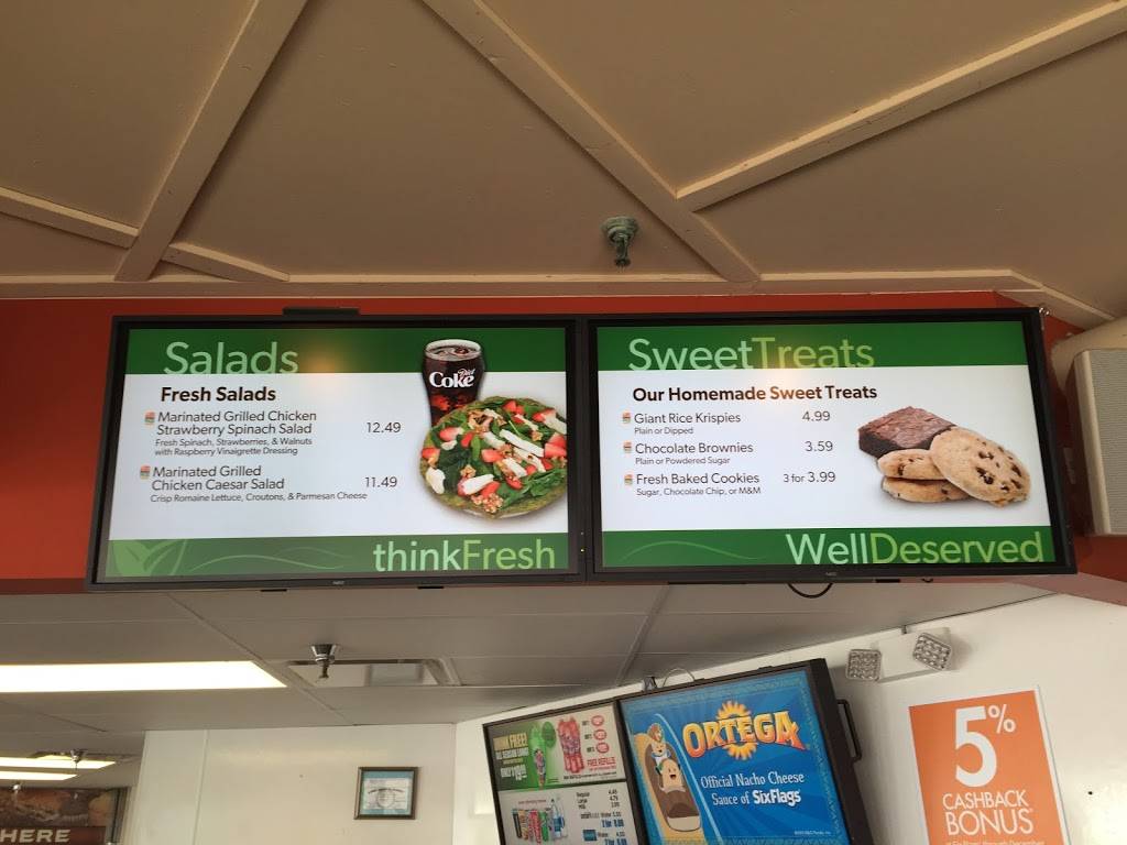 Go Fresh Café | restaurant | 1 Great America Parkway, Gurnee, IL 60031, USA | 8472491776 OR +1 847-249-1776