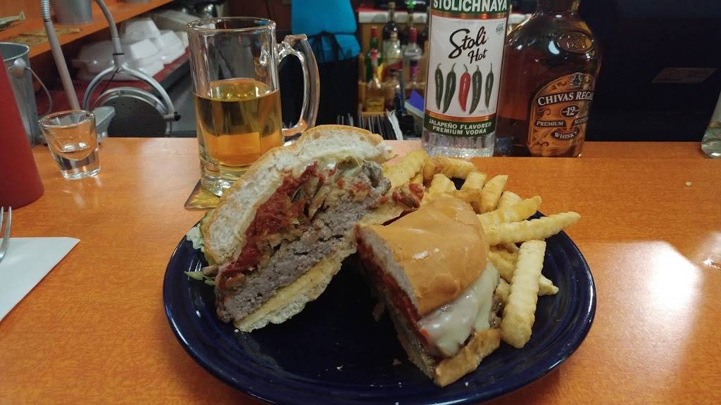 Dina Mia of Florence | restaurant | 508 Central Ave, Florence, WI 54121, USA | 7155284760 OR +1 715-528-4760