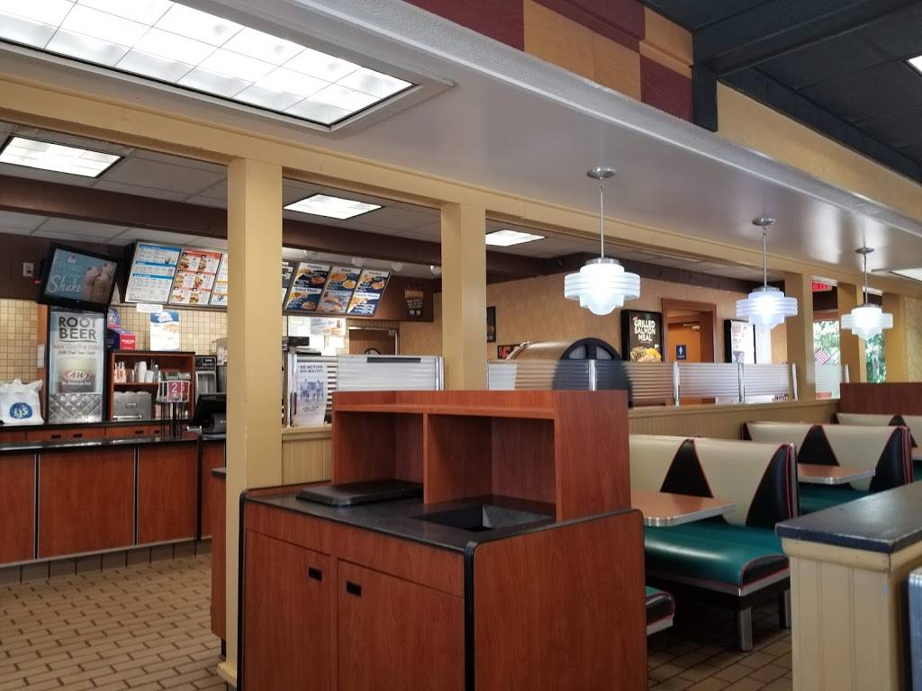 A&W Restaurant | restaurant | 140 N Main St, East Peoria, IL 61611, USA | 3096980515 OR +1 309-698-0515