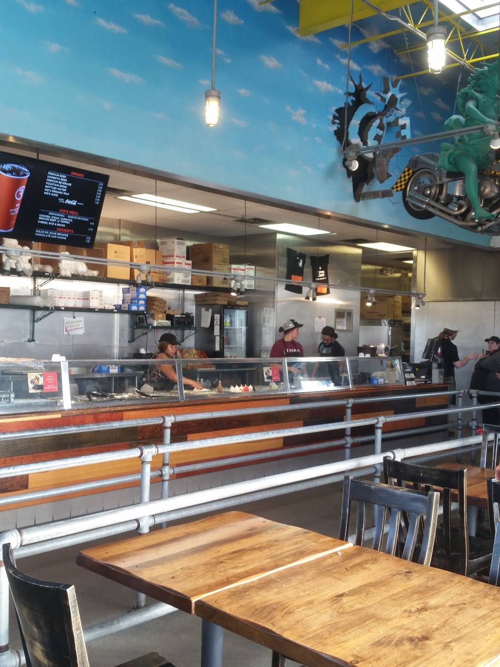 Freebirds World Burrito | restaurant | 700 Earl Rudder Fwy, College Station, TX 77840, USA | 9792609086 OR +1 979-260-9086