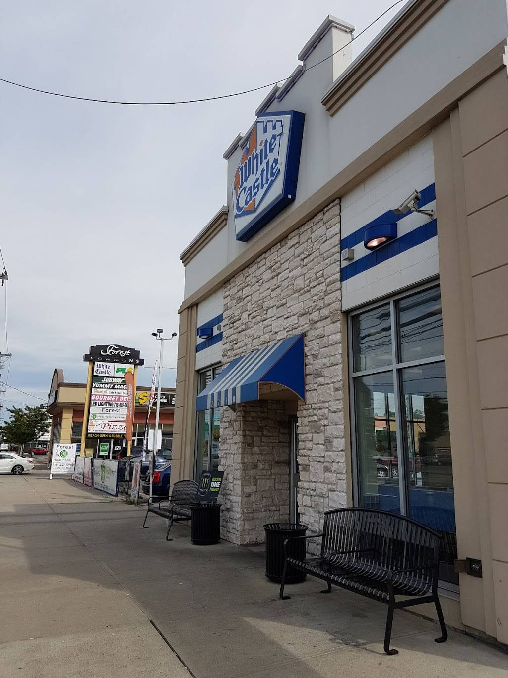 White Castle | restaurant | 2238 Forest Ave, Staten Island, NY 10303, USA | 7188161610 OR +1 718-816-1610