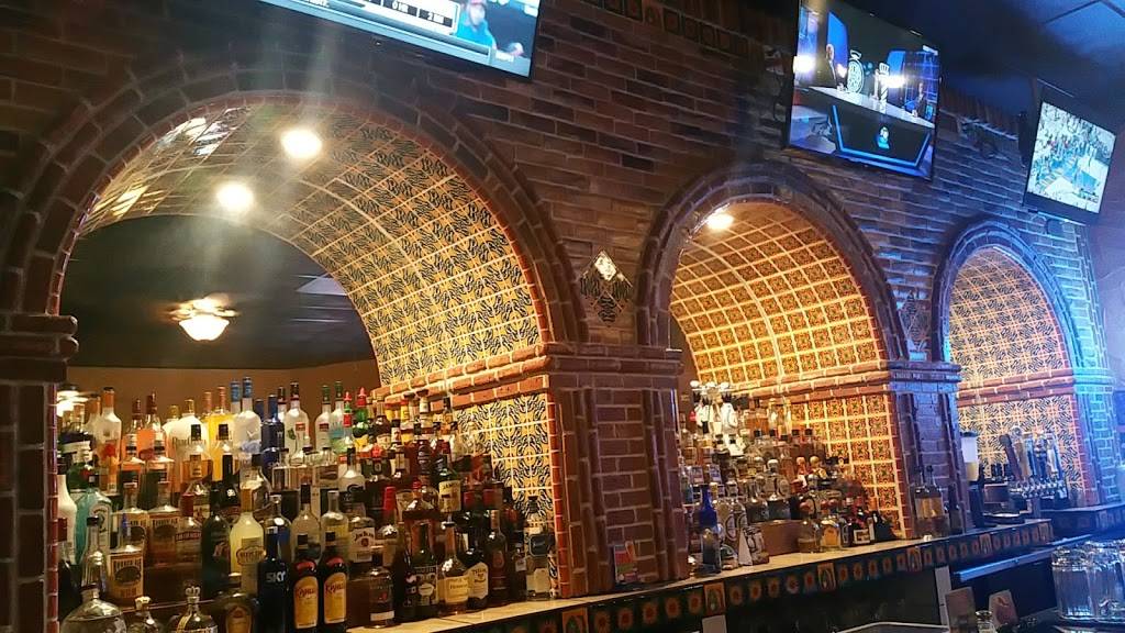 Carlitos Mexican Restaurant | restaurant | 480 Antelope Blvd, Red Bluff, CA 96080, USA | 5305293031 OR +1 530-529-3031