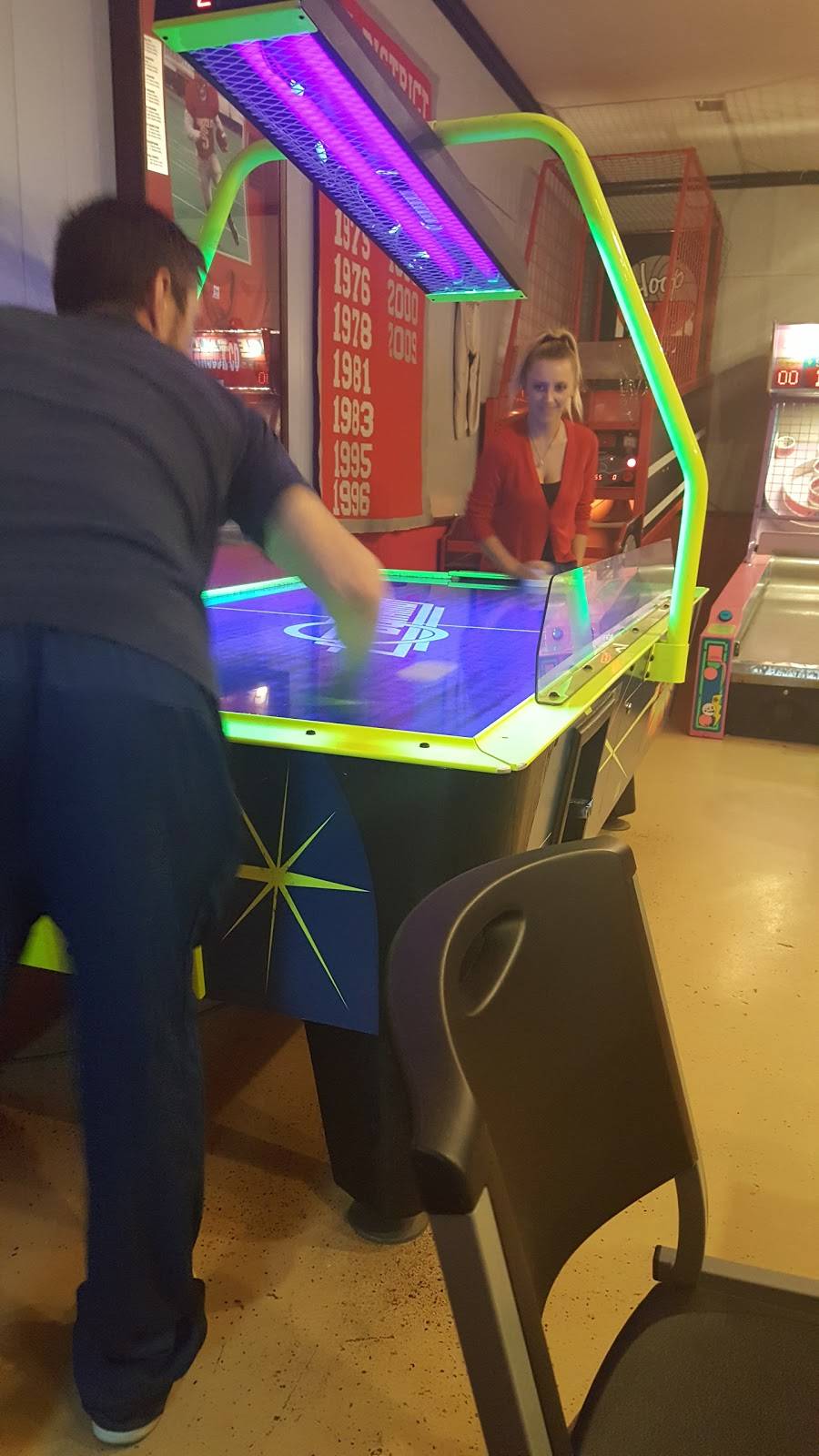 Galaxy Pizza & BBQ | restaurant | 995 Vastwood Park, Hawesville, KY 42348, USA | 2709278075 OR +1 270-927-8075