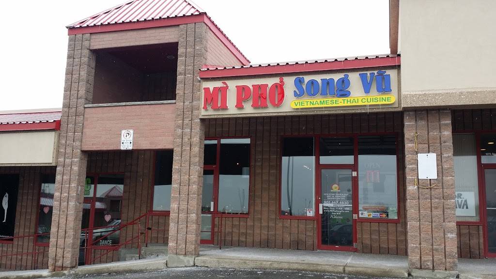 Mi Pho Song Vu | restaurant | 1070 Stone Church Rd E, Hamilton, ON L8W 3K8, Canada | 9056674830 OR +1 905-667-4830