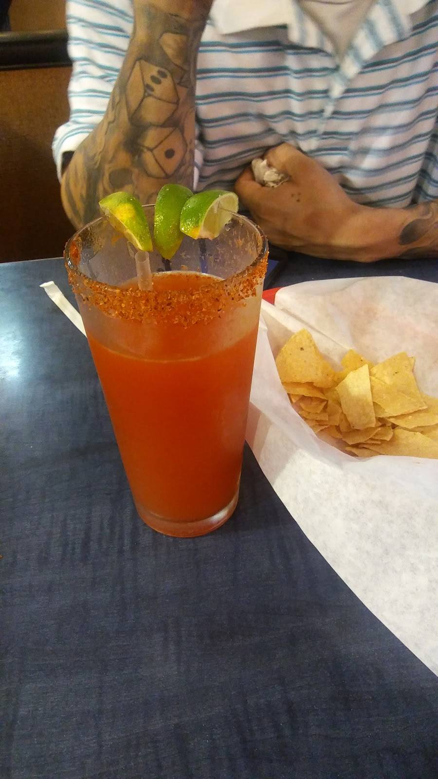 Tios Grille & Cantina | restaurant | 16943 Sierra Lakes Pkwy B, Fontana, CA 92336, USA | 9093557770 OR +1 909-355-7770