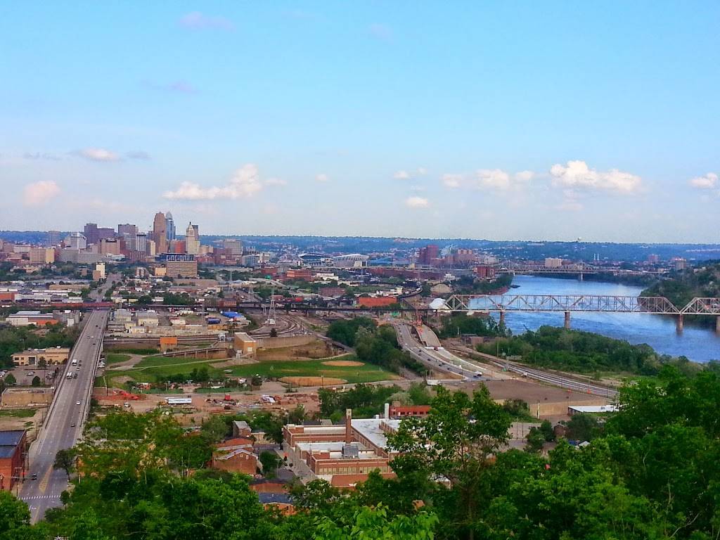 Incline Public House | restaurant | 2601 Eighth St W, Cincinnati, OH 45204, USA | 5132513000 OR +1 513-251-3000