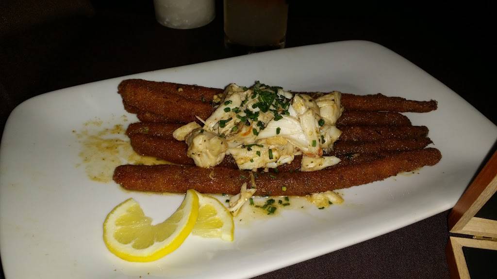 Perrys Steakhouse & Grille | restaurant | 700 Baybrook Mall, Friendswood, TX 77546, USA | 2812868800 OR +1 281-286-8800