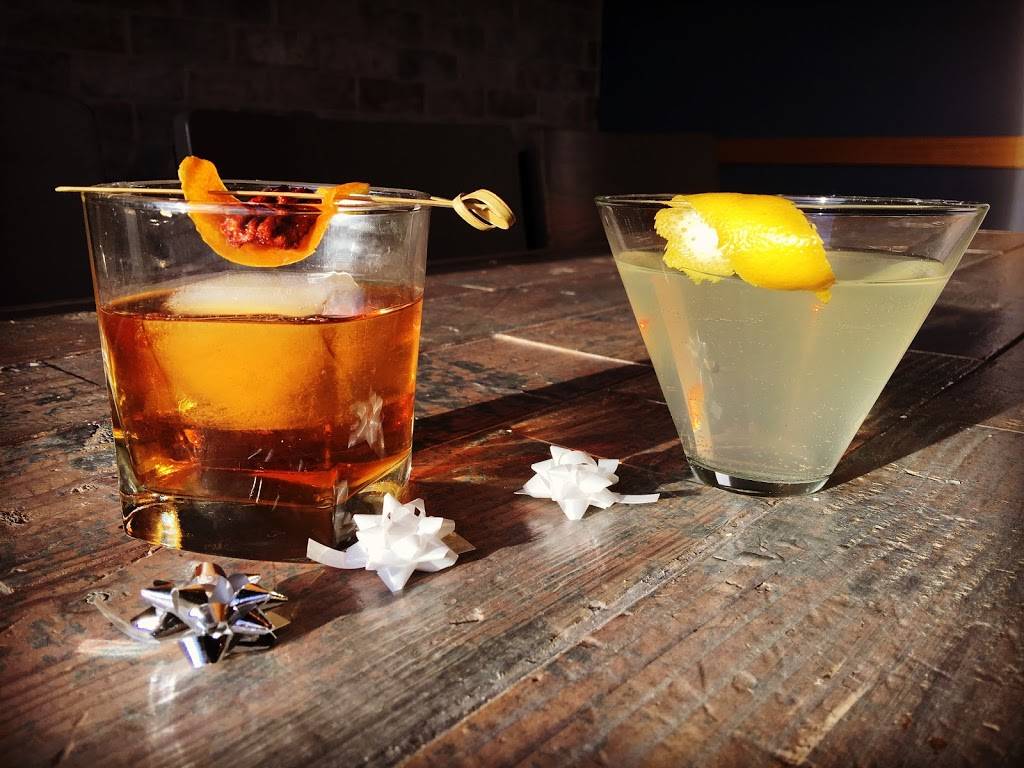 State Draft House & Craft Kitchen | restaurant | 1050 Flower Mound Rd #280, Flower Mound, TX 75028, USA | 9724100445 OR +1 972-410-0445