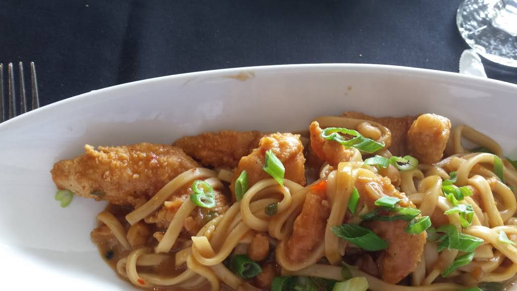 Yarmouth House | restaurant | 335 MA-28, West Yarmouth, MA 02673, USA | 5087715154 OR +1 508-771-5154