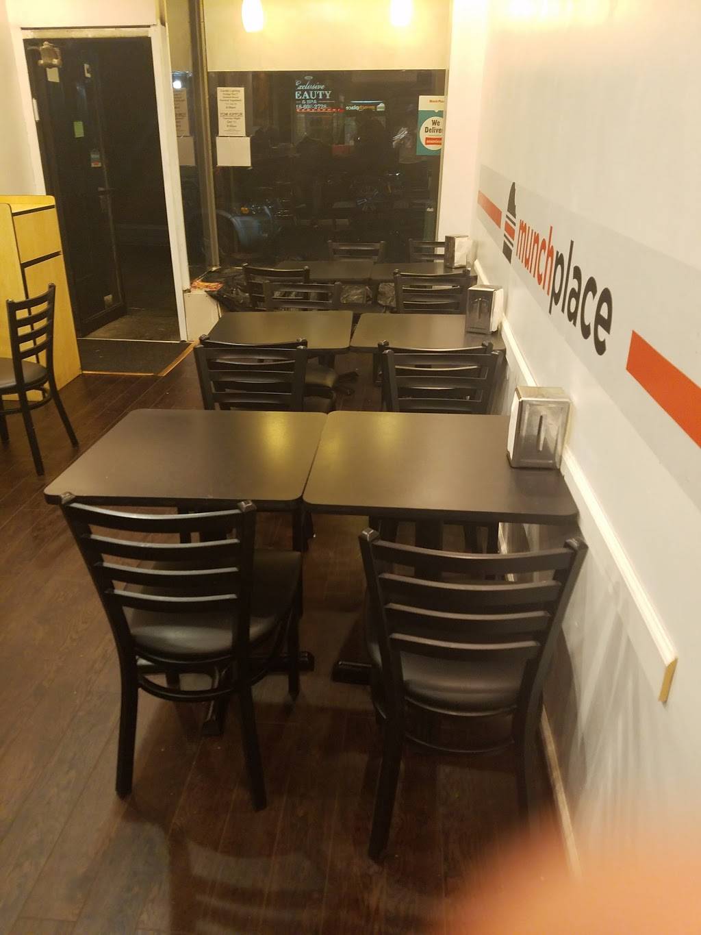 MunchPlace | restaurant | 105-25 64th Rd, Forest Hills, NY 11375, USA | 7182752998 OR +1 718-275-2998