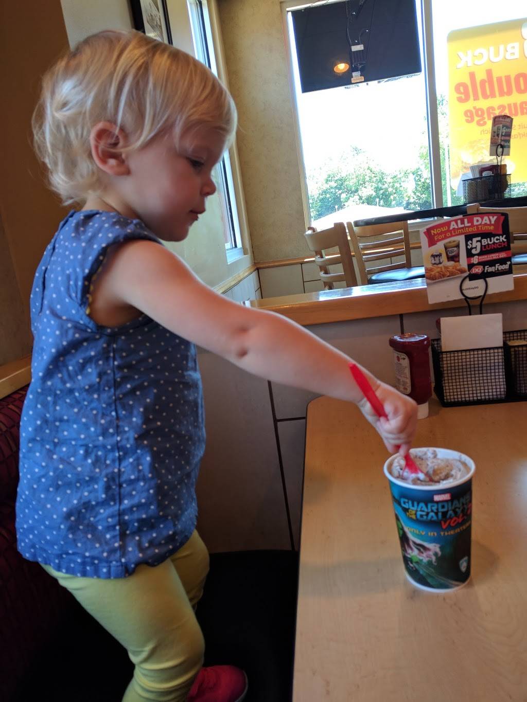 Dairy Queen Grill & Chill | restaurant | 3509 Lansdowne Dr, Lexington, KY 40517, USA | 8592731311 OR +1 859-273-1311