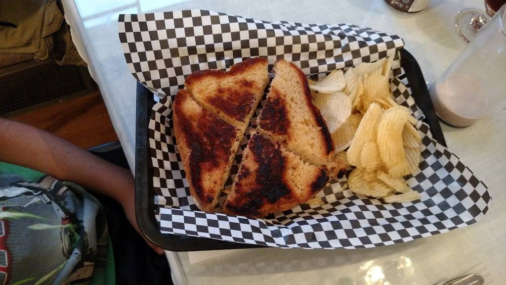 Mervs Place | restaurant | 8461 NY-3, Pulaski, NY 13142, USA | 3153877022 OR +1 315-387-7022