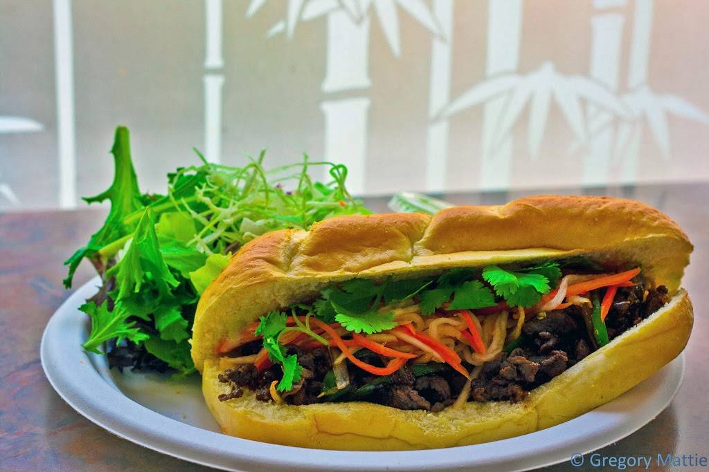 Hapa | restaurant | 14625 SW Teal Blvd, Beaverton, OR 97007, USA | 5035907800 OR +1 503-590-7800