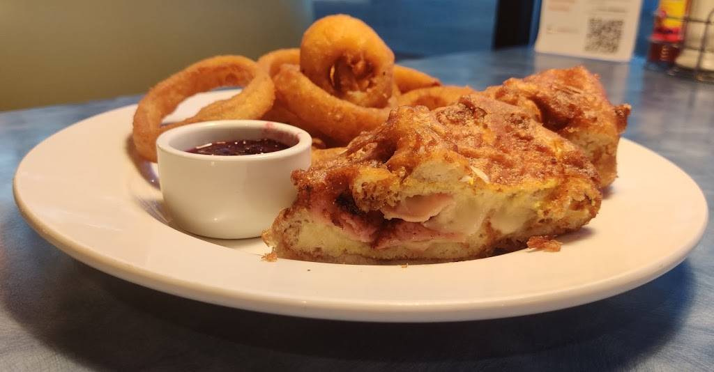 Leenies Cafe Longmont | cafe | 800 S Hover St, Longmont, CO 80501, USA | 3037764195 OR +1 303-776-4195