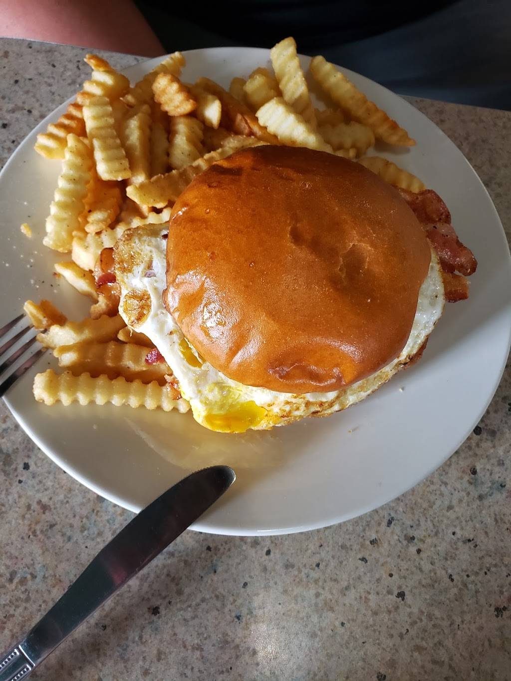 Beach Cafe | restaurant | 7750 S Jones Blvd, Las Vegas, NV 89139, USA | 7028985200 OR +1 702-898-5200