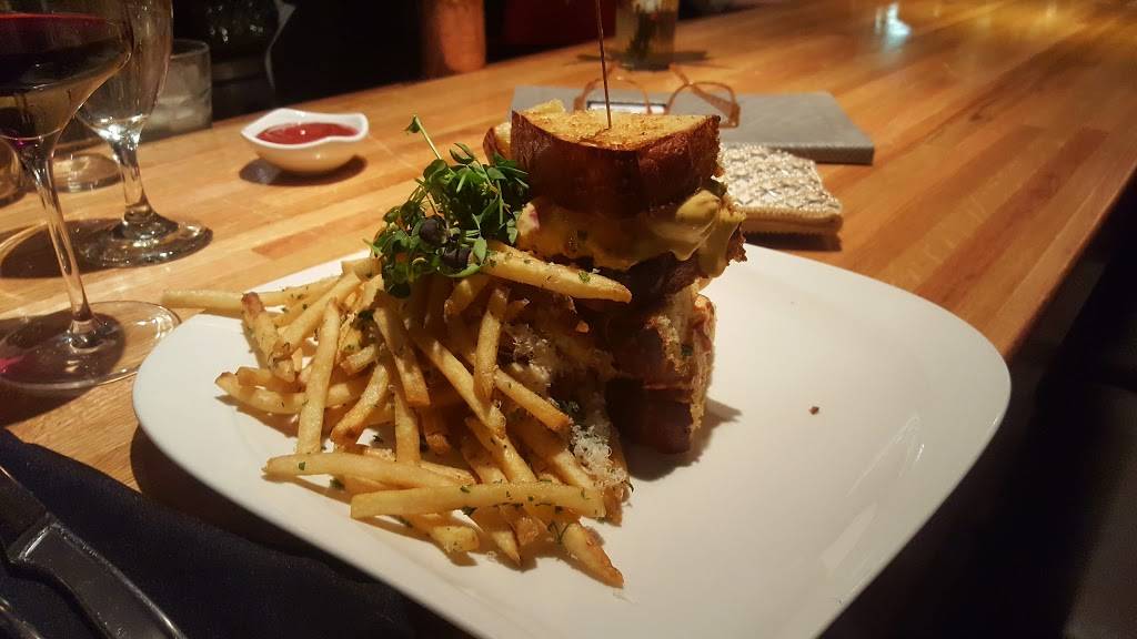 Erling Jensen The Restaurant | restaurant | 1044 S Yates Rd, Memphis, TN 38119, USA | 9017633700 OR +1 901-763-3700