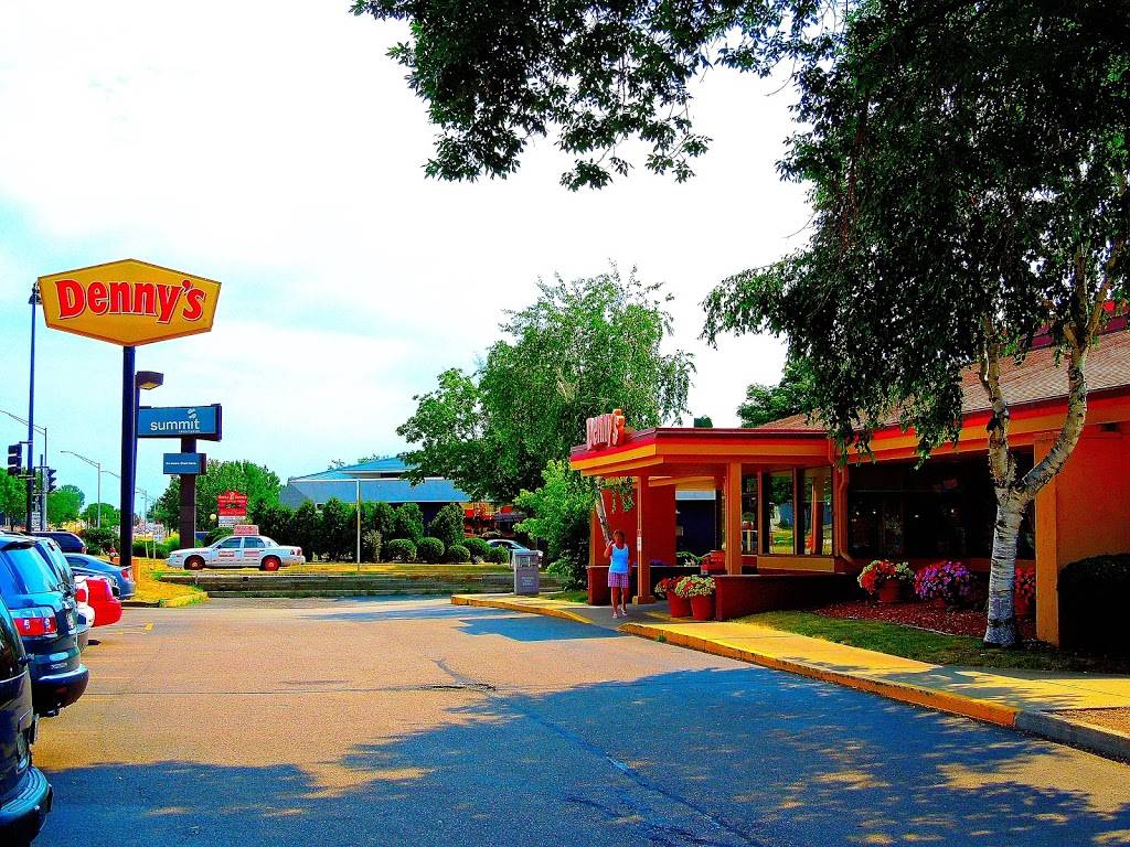 Dennys | restaurant | 1798 Thierer Rd, Madison, WI 53704, USA | 6082415061 OR +1 608-241-5061