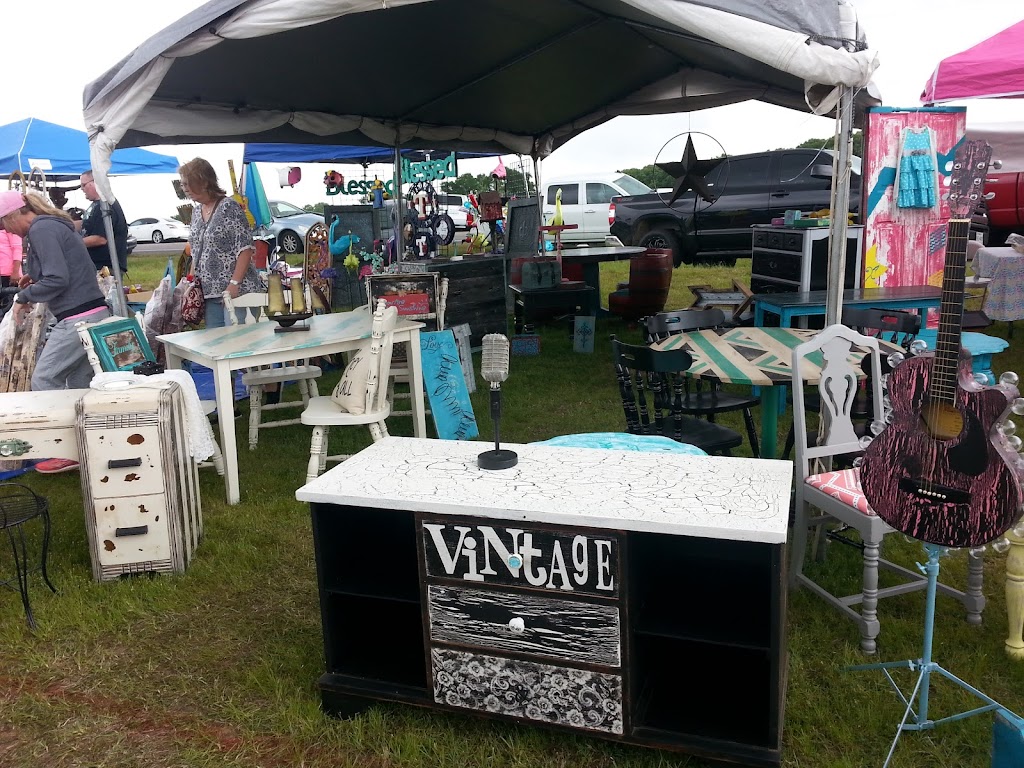 COHENS CORNER HUNT BROTHERS PIZZA | meal takeaway | 2116 FM 4, Cleburne, TX 76031, USA | 9408676658 OR +1 940-867-6658