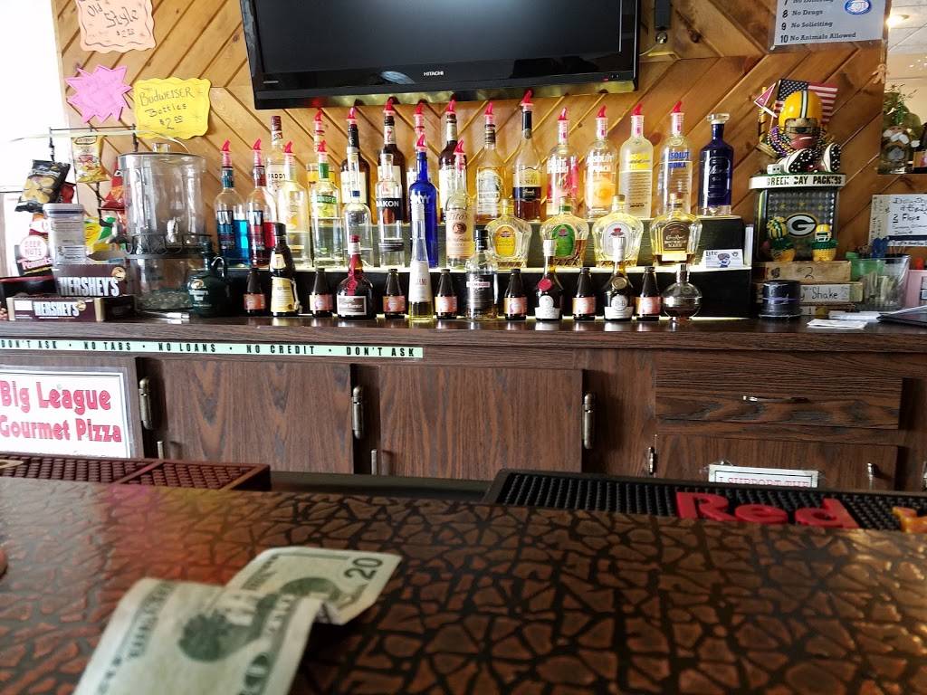 Milwaukee Gourmet House (formerly Muskies) | restaurant | 800 Milwaukee Ave, South Milwaukee, WI 53172, USA | 4144350181 OR +1 414-435-0181