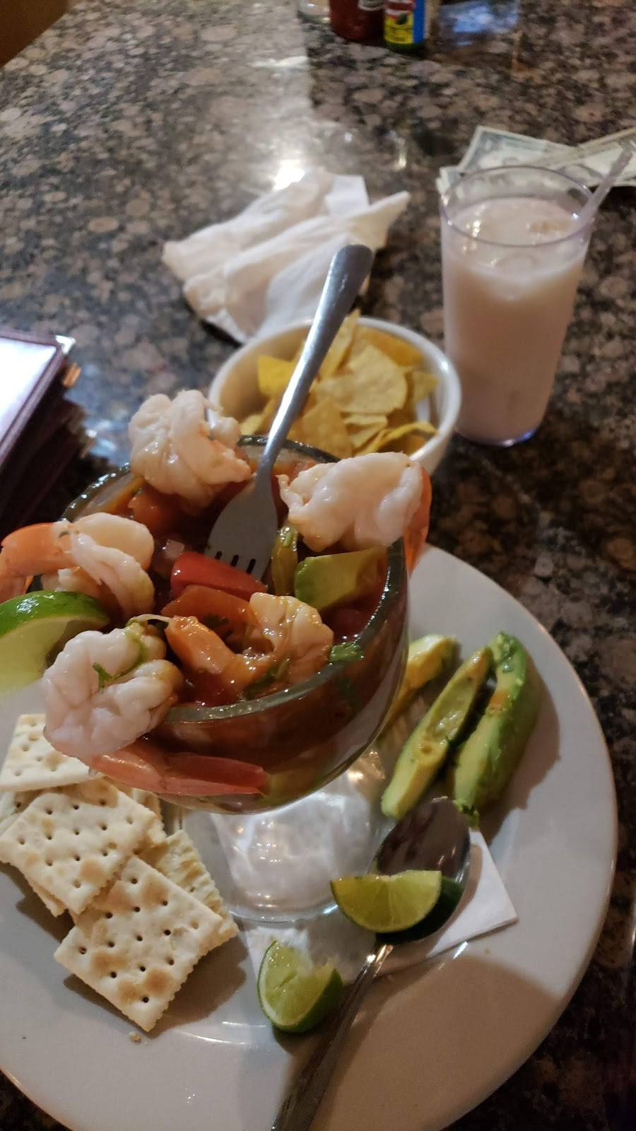 Primos | restaurant | 410 Broadway, Newburgh, NY 12550, USA | 8457844735 OR +1 845-784-4735