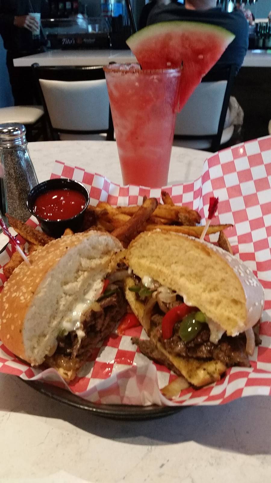 Foxiis Restaurant & Grill | restaurant | 213 E Farm to Market Rd 544 Suite 311, Murphy, TX 75094, USA | 9725164144 OR +1 972-516-4144