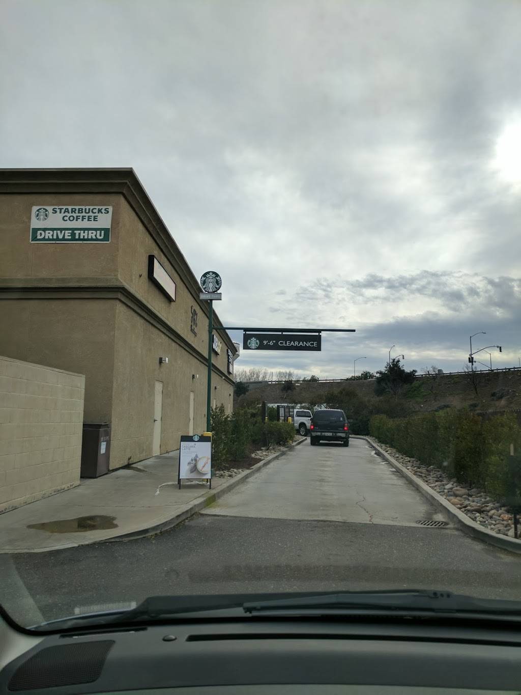 Starbucks | cafe | 1402 W Colony Rd, Ripon, CA 95366, USA | 2095997410 OR +1 209-599-7410