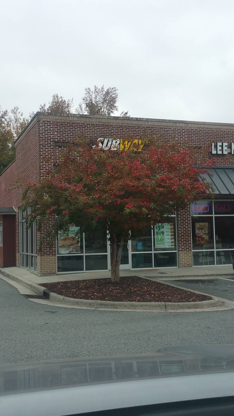 Subway | restaurant | 900 W Cooksey Drive, Station Shopping Cent, Salem St Ste A, Thomasville, NC 27360, USA | 3364720469 OR +1 336-472-0469
