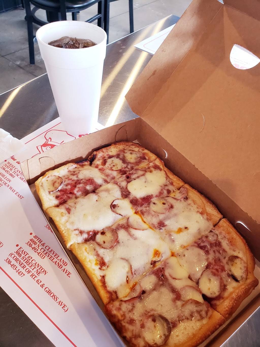 Pizza Oven | restaurant | 3153 Tuscarawas St W, Canton, OH 44708, USA | 3304528801 OR +1 330-452-8801