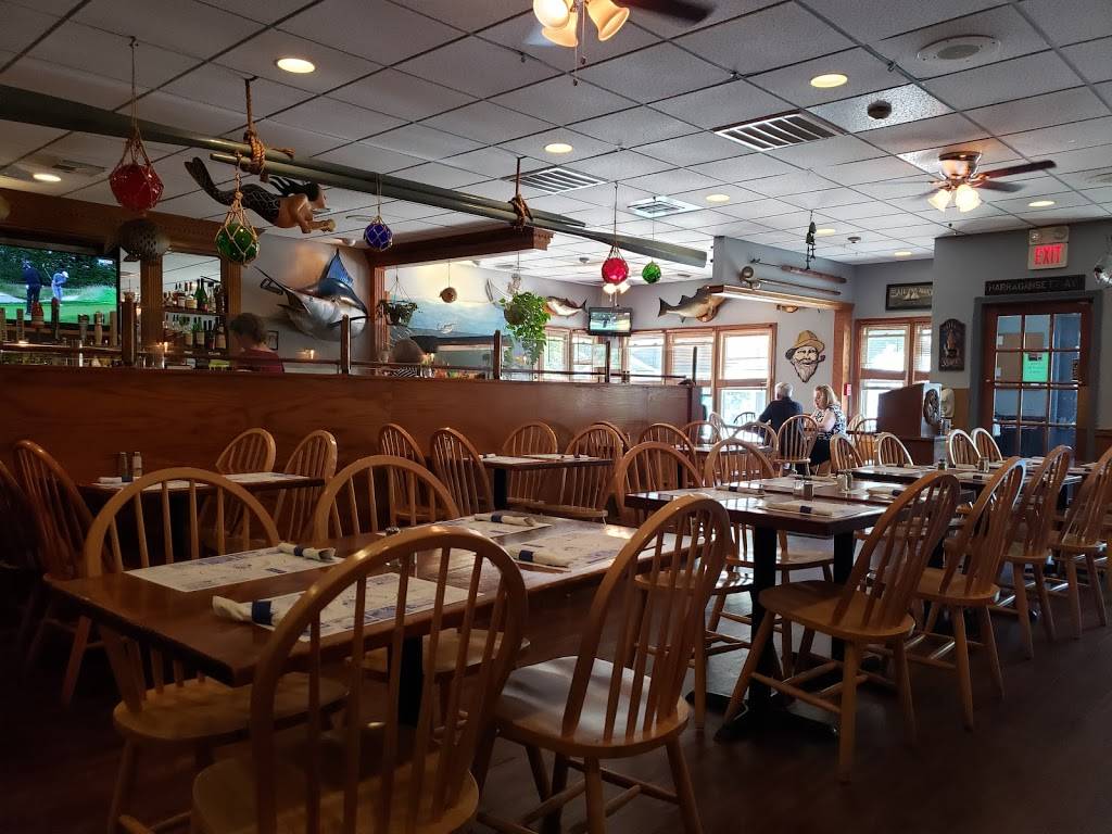 Chopmist Charlies | restaurant | 40 Narragansett Ave, Jamestown, RI 02835, USA | 4014231020 OR +1 401-423-1020