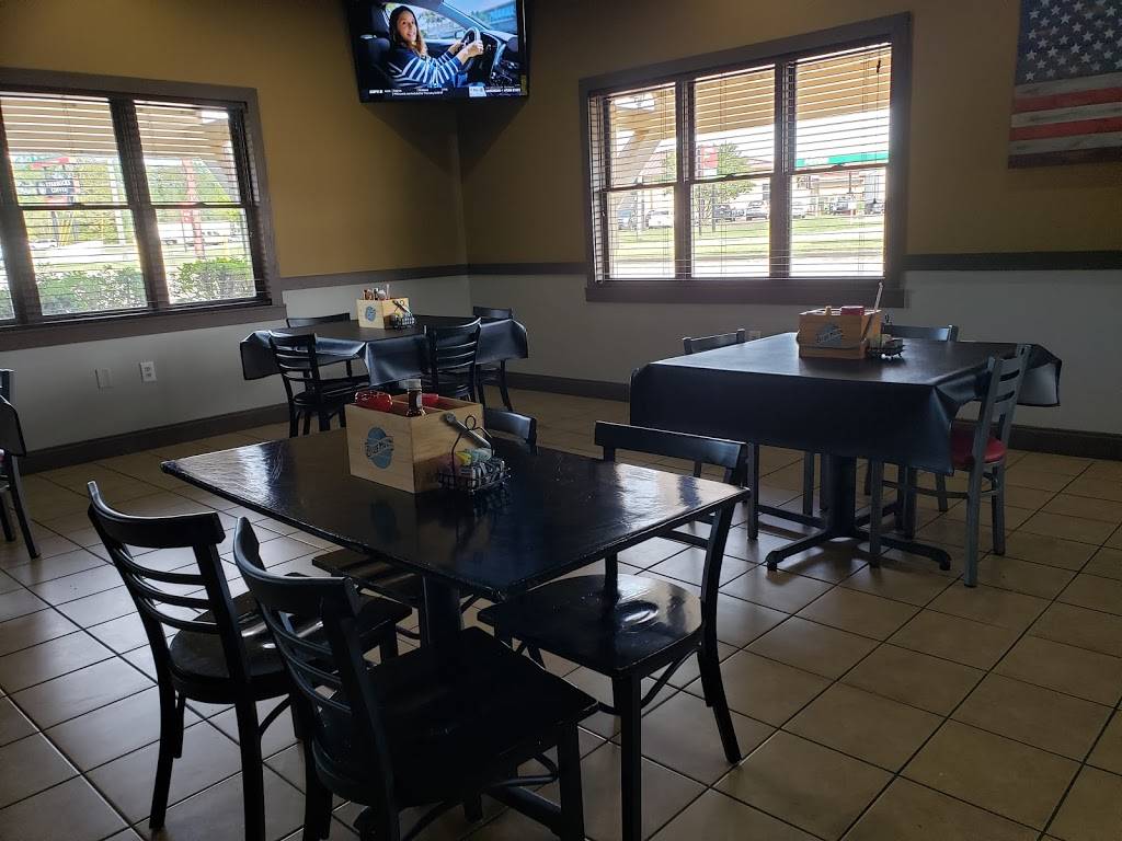 Barneys Roadhouse | restaurant | 4405 Journey Pl, Gadsden, AL 35904, USA | 2564673856 OR +1 256-467-3856